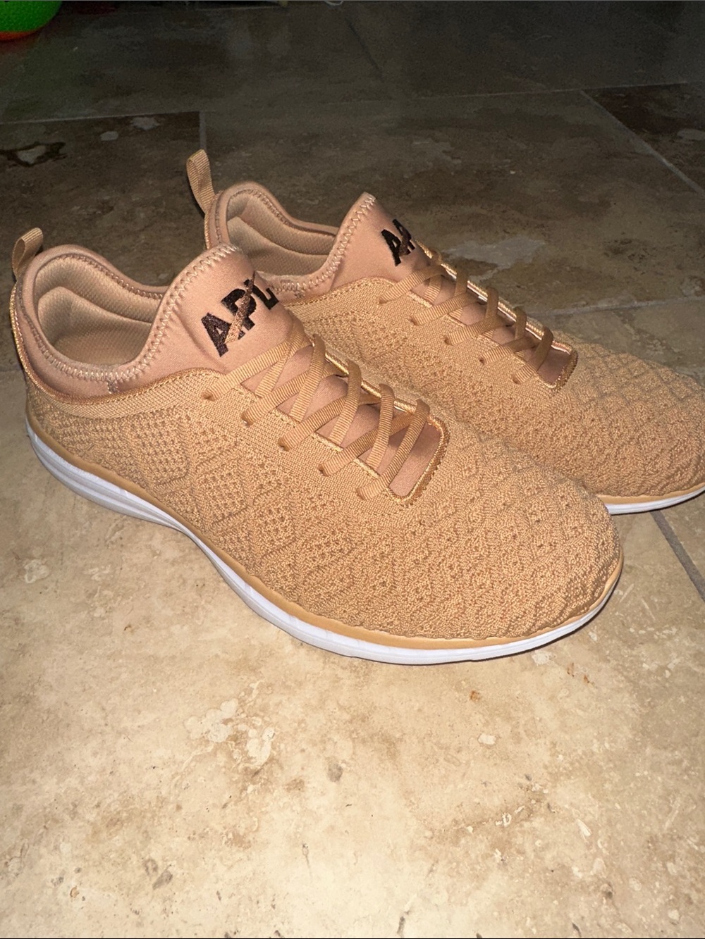 APL Men's Knit Athletic Sneakers techloom phantom in Tan